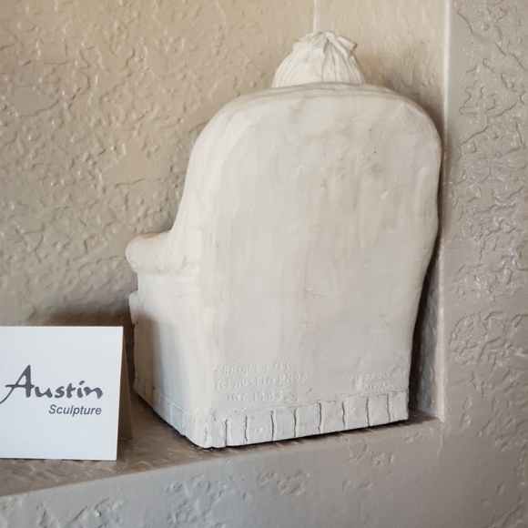 Vintage Austin Sculpture 'Tales and Tails' - Picture 8 of 16